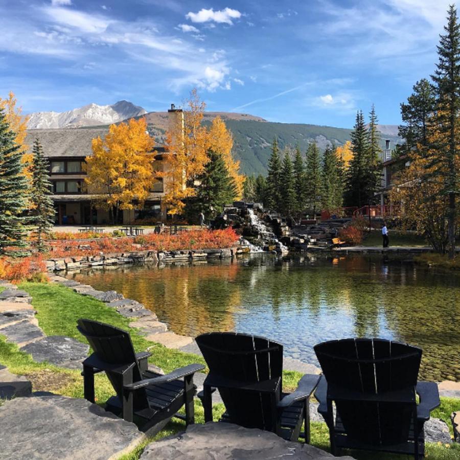 Crosswaters Resort At Kananaskis Buitenkant foto